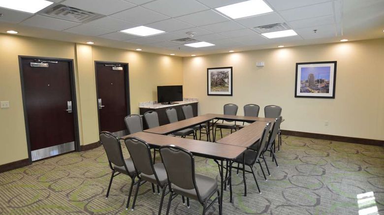 <b>Best Western Plus New Orleans Airport Meeting</b>. Images powered by <a href="https://iceportal.shijigroup.com/" title="IcePortal" target="_blank">IcePortal</a>.
