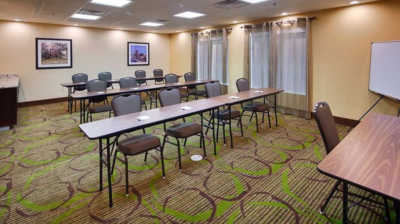 <b>Best Western Plus New Orleans Airport Meeting</b>. Images powered by <a href="https://iceportal.shijigroup.com/" title="IcePortal" target="_blank">IcePortal</a>.