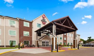 Best Western Plus Menomonie Inn & Suites