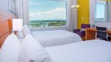 <b>Hampton Inn & Suites by Hilton Paraiso Room</b>. Images powered by <a href="https://iceportal.shijigroup.com/" title="IcePortal" target="_blank">IcePortal</a>.