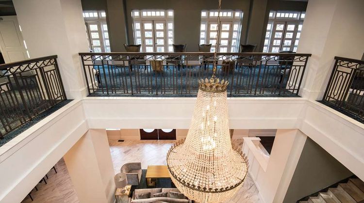 Redmont Hotel Birmingham, Curio Coll Lobby