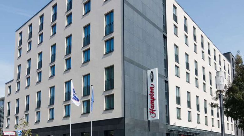 <b>Hampton Frankfurt City Centre Messe Exterior</b>. Images powered by <a href="https://iceportal.shijigroup.com/" title="IcePortal" target="_blank">IcePortal</a>.