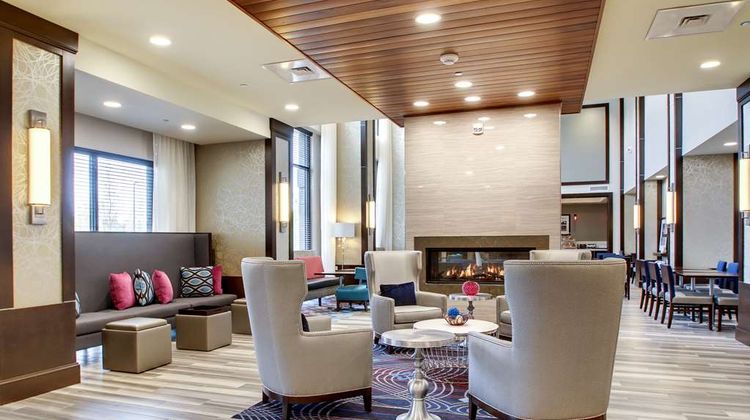 Hampton Inn & Suites Greenville Airport Lobby