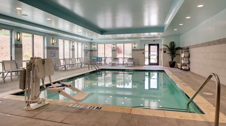 <b>Hampton Inn & Suites Greenville Airport Pool</b>. Images powered by <a href="https://iceportal.shijigroup.com/" title="IcePortal" target="_blank">IcePortal</a>.