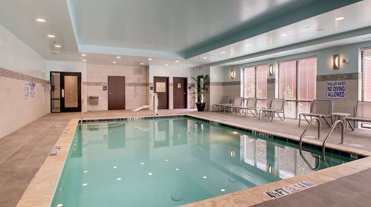 Hampton Inn & Suites Greenville Airport Pool