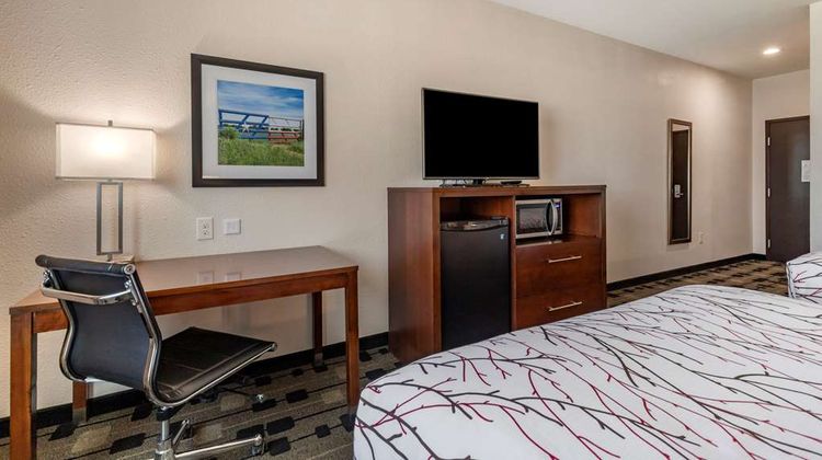 Best Western Plus Big Lake Inn Room