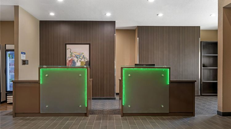 Best Western Plus Big Lake Inn Lobby