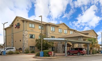 Best Western Plus Big Lake Inn