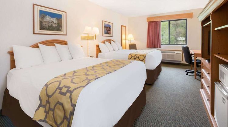 Baymont Inn & Suites Hot Springs Room