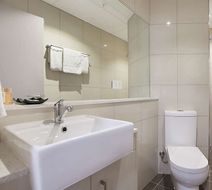 Ramada Suites Zen Quarter Darwin Room