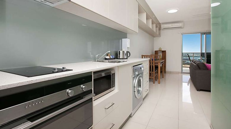 <b>Ramada Suites Zen Quarter Darwin Room</b>. Images powered by <a href="https://iceportal.shijigroup.com/" title="IcePortal" target="_blank">IcePortal</a>.