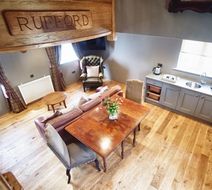 Ye Olde Bell Hotel & Restaurant Room