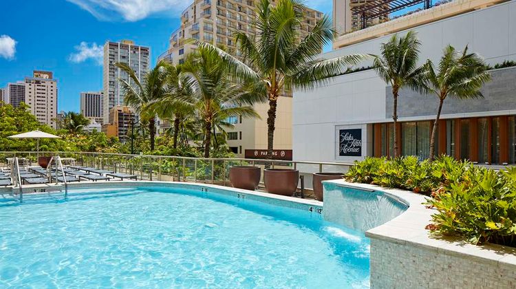 Hilton Garden Inn Waikiki Beach Pool