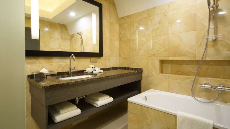 <b>Doubletree by Hilton Kazan City Center Room</b>. Images powered by <a href="https://iceportal.shijigroup.com/" title="IcePortal" target="_blank">IcePortal</a>.