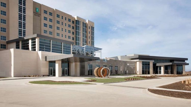 Embassy Suites Kansas City/Olathe Exterior