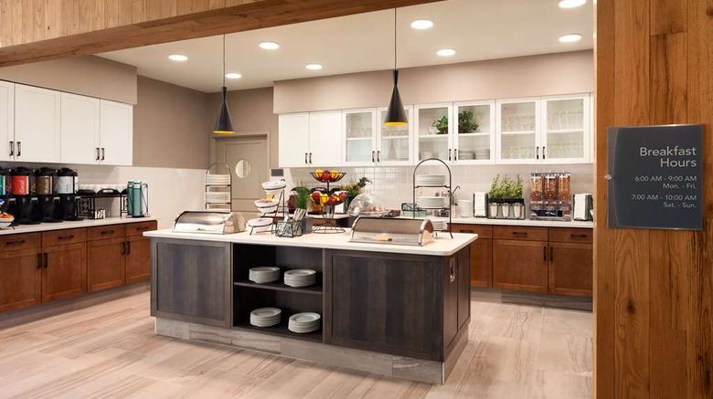 <b>Homewood Suites Syracuse Carrier Circle Restaurant</b>. Images powered by <a href="https://iceportal.shijigroup.com/" title="IcePortal" target="_blank">IcePortal</a>.