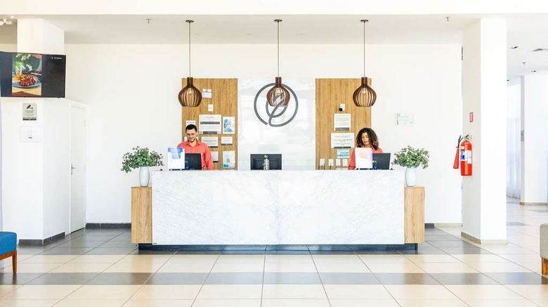 <b>Tulip Inn Campos dos Goytacazes Lobby</b>. Images powered by <a href="https://iceportal.shijigroup.com/" title="IcePortal" target="_blank">IcePortal</a>.