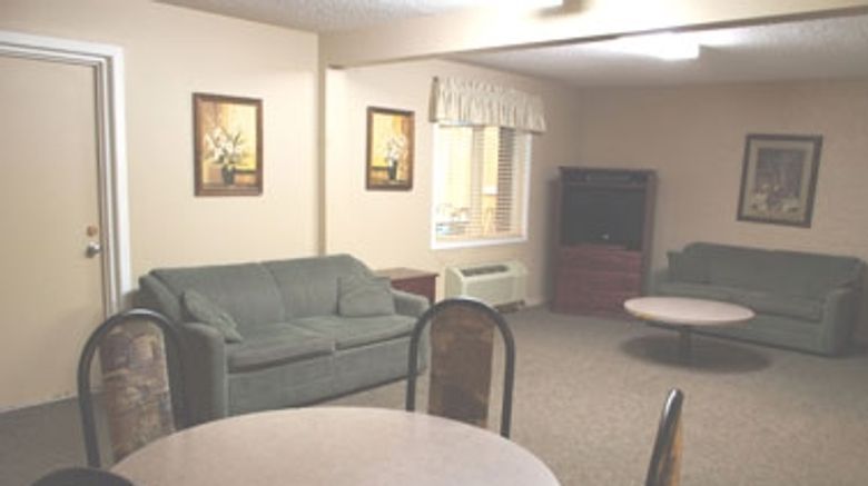 <b>Bella Vista Inn Room</b>. Images powered by <a href="https://iceportal.shijigroup.com/" title="IcePortal" target="_blank">IcePortal</a>.