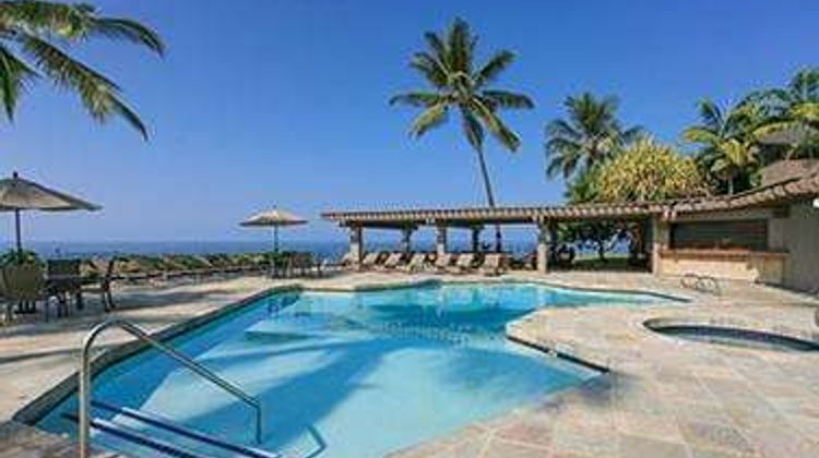 Kanaloa at Kona by Castle Pool