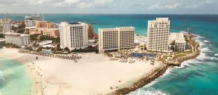 Hyatt Ziva Cancun Exterior