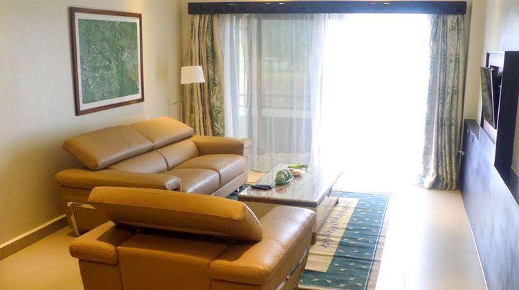 Best Western Premier Garden Entebbe Suite