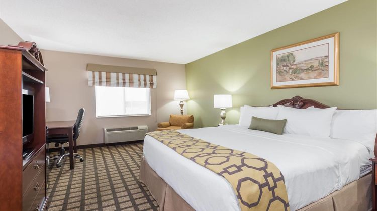 Baymont Inn & Suites Fulton Room