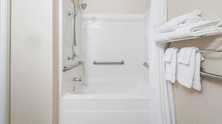 Baymont Inn & Suites Fulton Room
