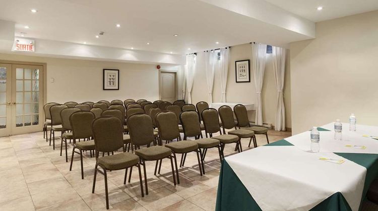 Days Inn Montreal East Meeting
