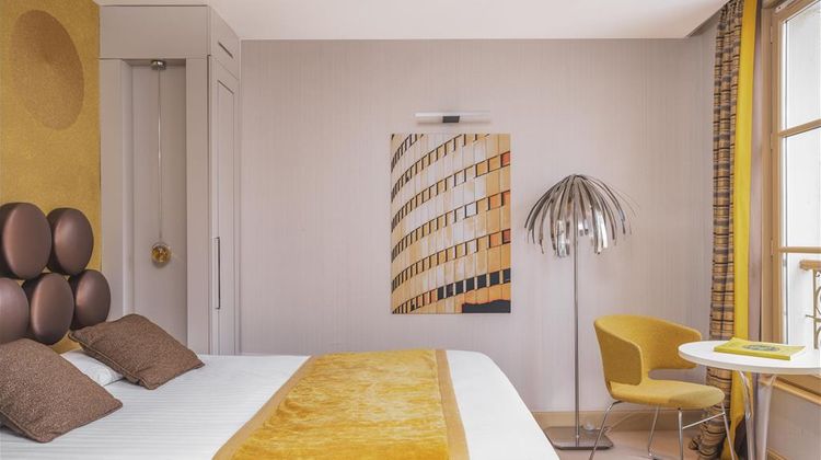 Hotel Le Petit Paris Room