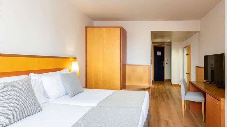 <b>Hotel Castellon Center, affiliated Melia Room</b>. Images powered by <a href="https://iceportal.shijigroup.com/" title="IcePortal" target="_blank">IcePortal</a>.