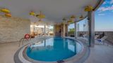 TRYP by Wyndham Abu Dhabi City Center Pool
