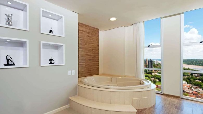 <b>Wyndham Foz do Iguacu Room</b>. Images powered by <a href="https://iceportal.shijigroup.com/" title="IcePortal" target="_blank">IcePortal</a>.