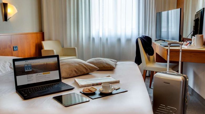 <b>Best Western Hotel Turismo Room</b>. Images powered by <a href="https://iceportal.shijigroup.com/" title="IcePortal" target="_blank">IcePortal</a>.