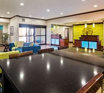 Best Western Plus Denver City Hotel/Stes Lobby
