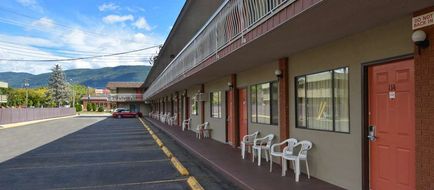 Canadas Best Value Inn, Vernon Exterior