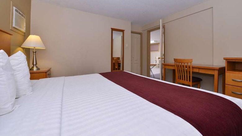 <b>Canadas Best Value Inn, Vernon Suite</b>. Images powered by <a href="https://iceportal.shijigroup.com/" title="IcePortal" target="_blank">IcePortal</a>.