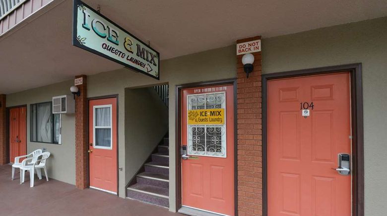 <b>Canadas Best Value Inn, Vernon Exterior</b>. Images powered by <a href="https://iceportal.shijigroup.com/" title="IcePortal" target="_blank">IcePortal</a>.
