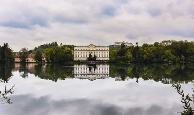 Hotel Schloss Leopoldskron Exterior