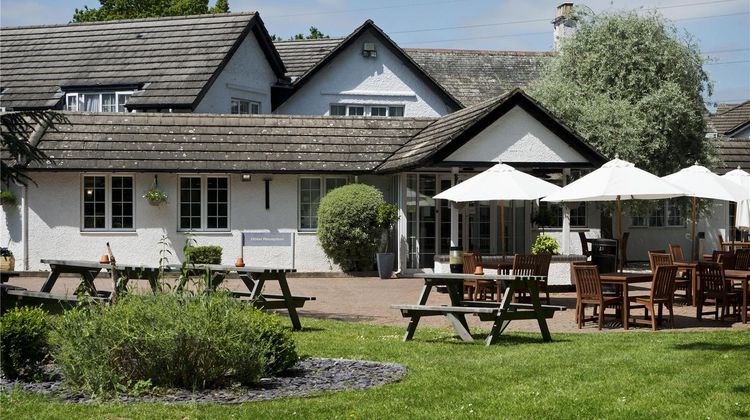 Basingstoke Country Hotel Exterior