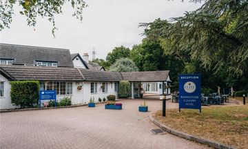 Basingstoke Country Hotel