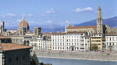 Plaza Hotel Lucchesi