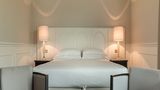 Plaza Hotel Lucchesi Room