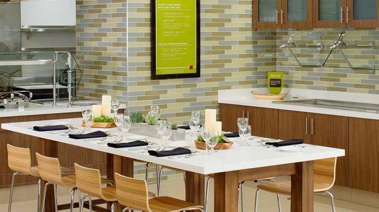 Hilton Garden Inn, Longview Restaurant