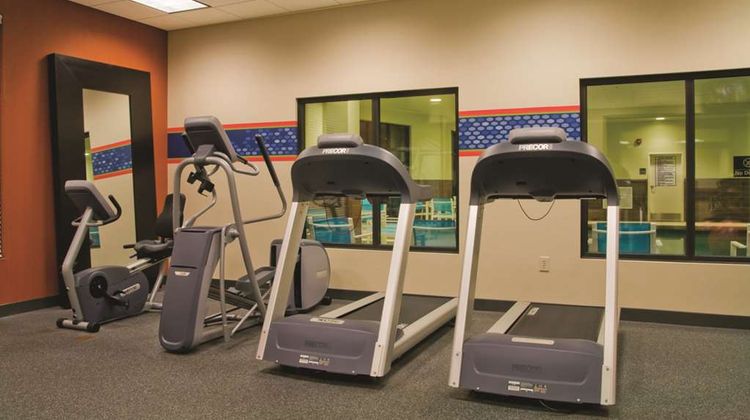Hampton Inn & Suites Richmond Downtown Health