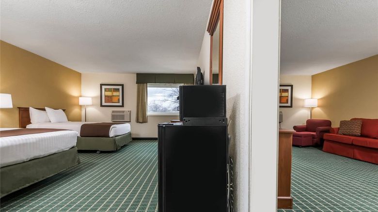 <b>Baymont Inn & Suites Kokomo Room</b>. Images powered by <a href="https://iceportal.shijigroup.com/" title="IcePortal" target="_blank">IcePortal</a>.