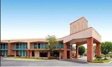Baymont Inn & Suites Franklin