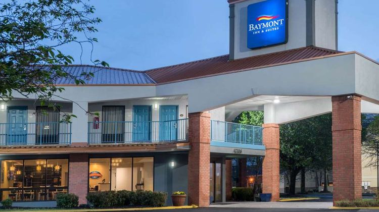 Baymont Inn & Suites Franklin Exterior