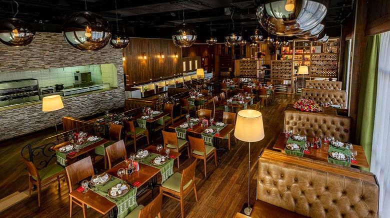 <b>Ramada Addis Ababa Restaurant</b>. Images powered by <a href="https://iceportal.shijigroup.com/" title="IcePortal" target="_blank">IcePortal</a>.