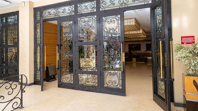 <b>Ramada Addis Ababa Lobby</b>. Images powered by <a href="https://iceportal.shijigroup.com/" title="IcePortal" target="_blank">IcePortal</a>.