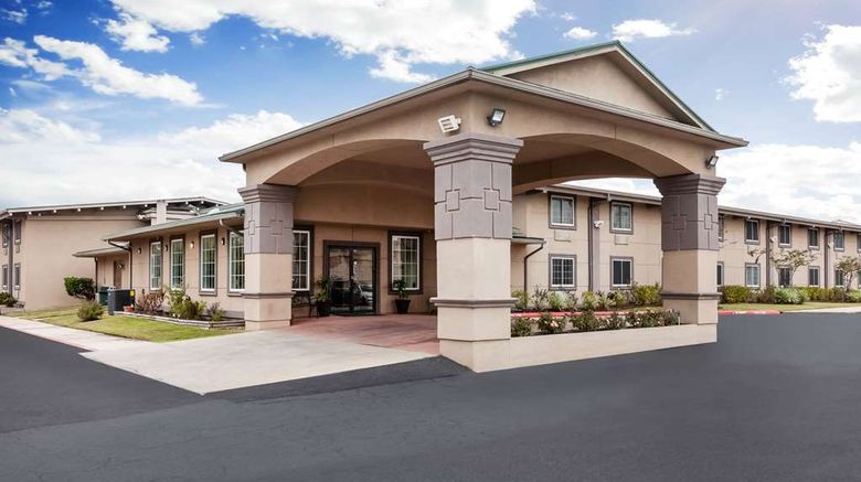 <b>Super 8 Beaumont Exterior</b>. Images powered by <a href="https://iceportal.shijigroup.com/" title="IcePortal" target="_blank">IcePortal</a>.